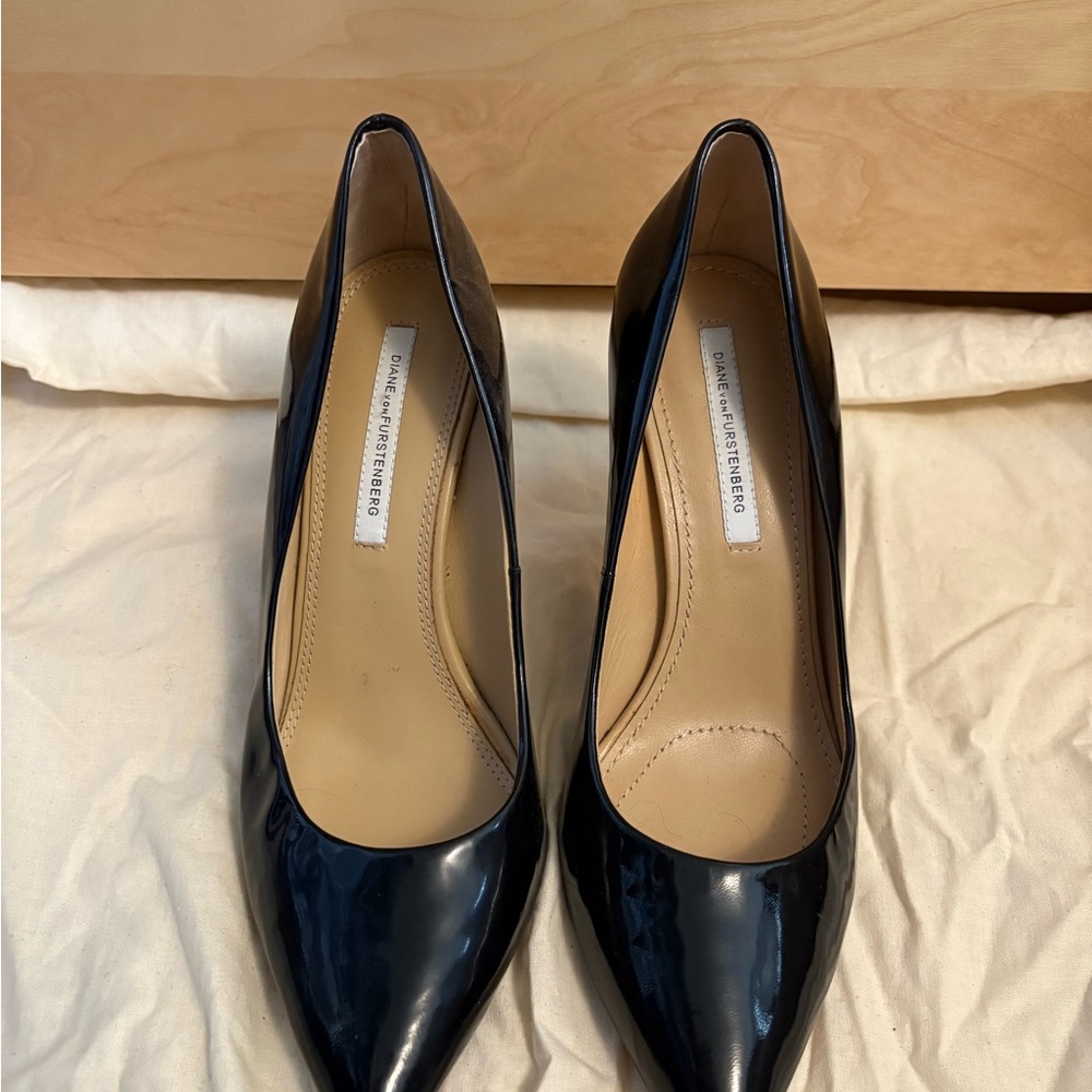 Black Women's Pumps